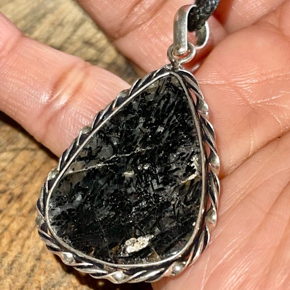 Black Rutile Quartz Pendant 1 7/8” - Picture 2 of 6